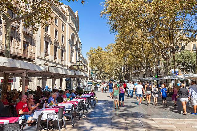 Atemptat Rambles Barcelona (Lucía.C.-9anys, Tania-10anys, Lucía.A-10anys, Elsa-10anys)            .-10anys, Vega-10anys, Alba.C.-10anys