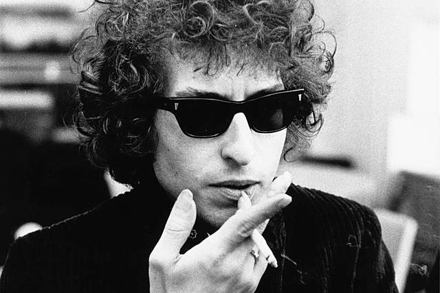 Moviment antisistema (Bob Dylan, John Lennon, Bono)