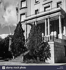 Se crea el ISNTITUTO NACIONAL DE LA INDUSTRIA