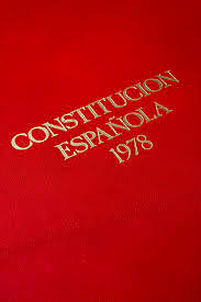 Constitución