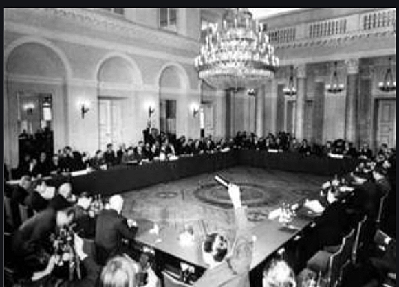 Creación de la OTAN ( guerras sin detonaciones.wordpress.com)