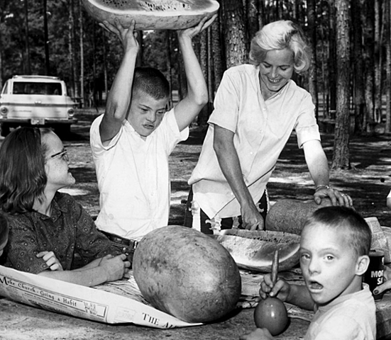 National Association of Parents and Friends of Retarded Children was founded