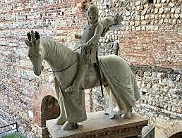 Spomenik Cangrande I. della Scalla