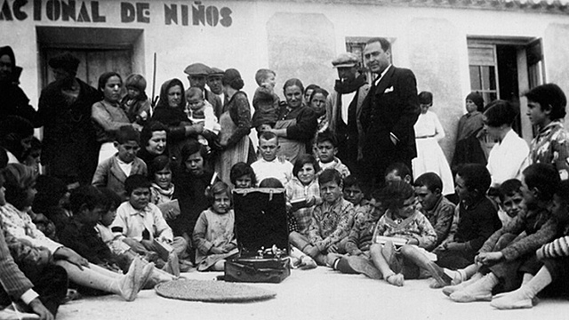 Mesures educatives i Missions Pedagògiques