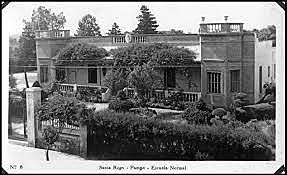 Creación de la Escuela Normal