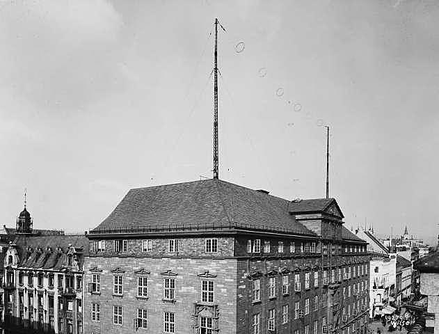 Første radiosendingen i Norge