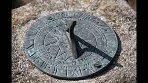 The Sun goes back for Hezekiah