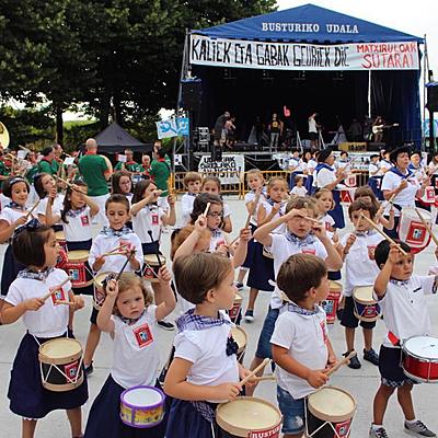Timeline: Busturia aktiboki kulturan