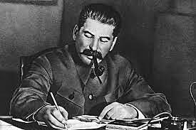Stalin ordena las primeras Purgas de opositores