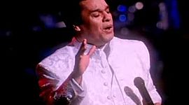 Timeline: Juan Gabriel y sus mejores exitosos