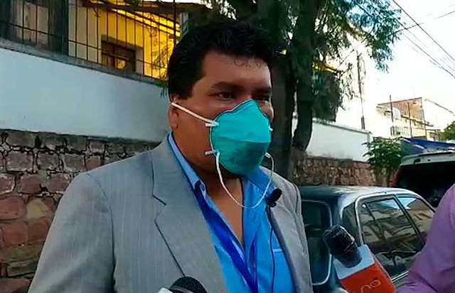 Renuncia el director del Sedes Chuquisaca en medio de una polémica con el Gobierno
