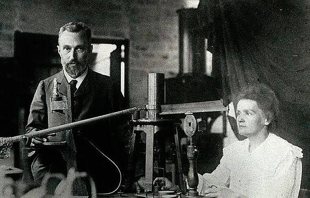María Sklodowska y Pierre Curie