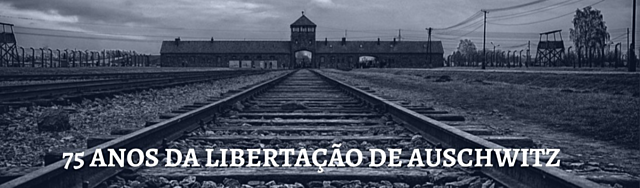 O exército vermelho solta prisioneiros do campo de concentração de Auschwitz.