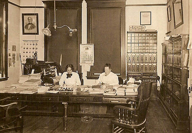 375 d.c Oficina moderna