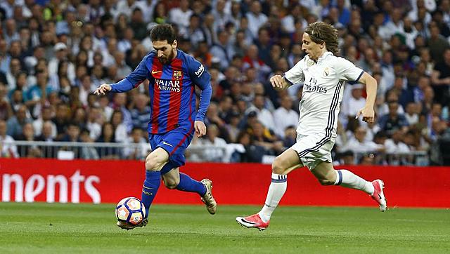 Primera competición de Futbol