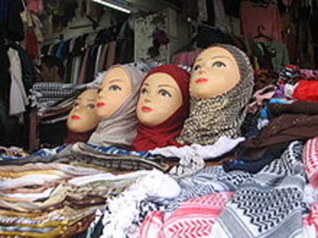 Ban on wearing headscarves lifted