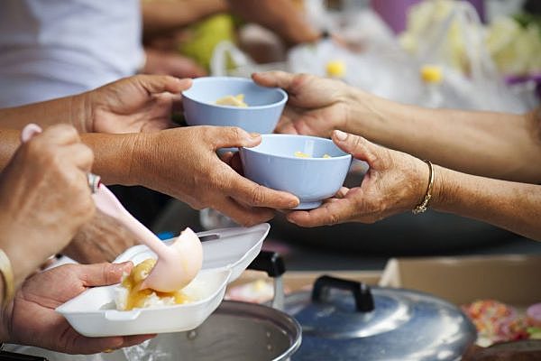 HAMBRE CERO. Para 2030, poner fin al hambre y asegurar el acceso de todas las personas, en particular los pobres y las personas en situaciones vulnerables, incluidos los lactantes, a una alimentación sana, nutritiva y suficiente durante todo el año.