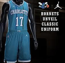 cuarta evolucion de los uniformes de basquetball