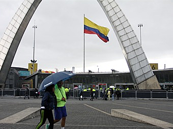 La instructora Vanesa Hernandez apoya las finales nacionales worldskills 2014 - Americas - Bogota