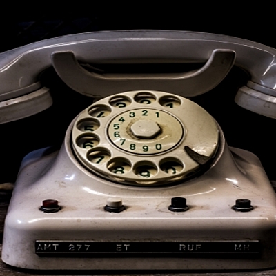 Timeline: la historia del telefono
