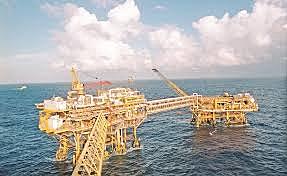 La economia se petroliza