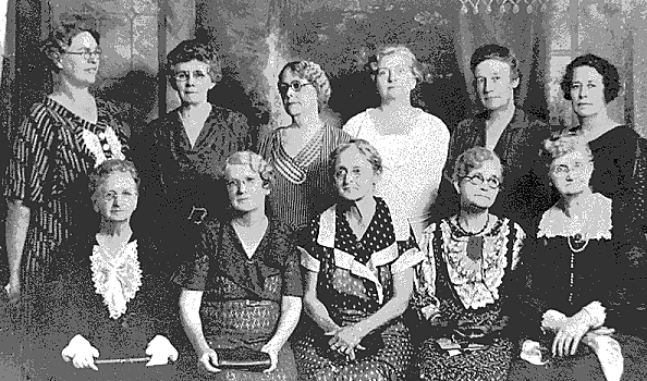 Egresan las primeras maestras