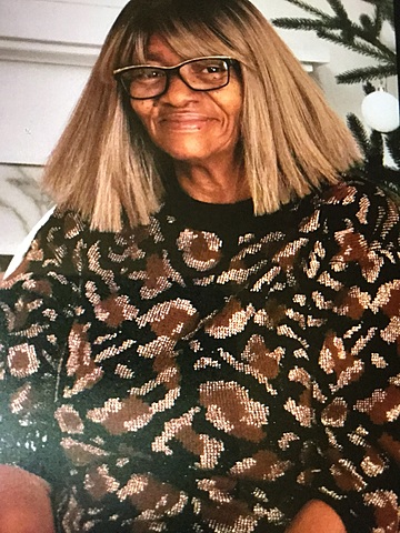 Family pictures are taken for the first time.