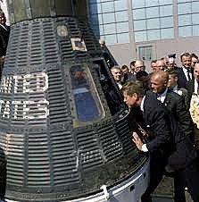 APOYO DE JOHN F. KENNEDY A LA CARRERA ESPACIAL