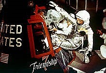 EE.UU. PONE EN ÓRBITA A JOHN H. GLENN