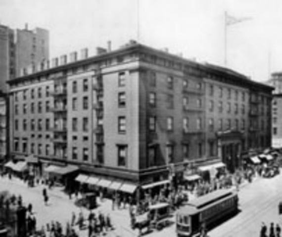 Tesla Opens Grand St. Lab