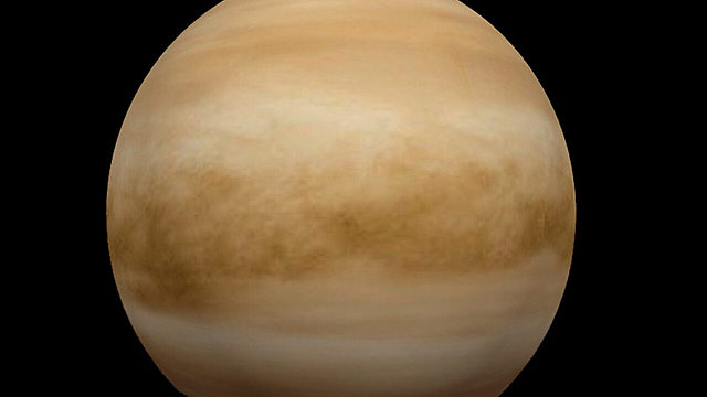 Lomonosov descubre la atmósfera de Venus