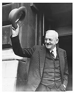 US Tries Strategy of Brinkmanship