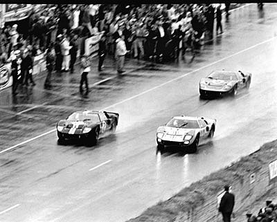 3 Ford GT's Win Le Mans