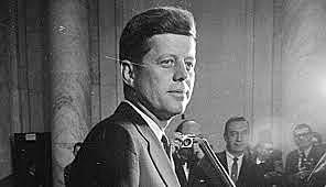 Se atribuye la elección de Kennedy