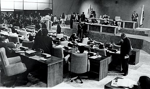 CONSTITUCIÓN DE 1990