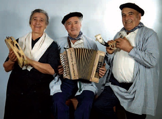 Benantzio hiltzen da