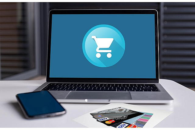 las ventas mundiales en e-commerce alcanzan un trillón.