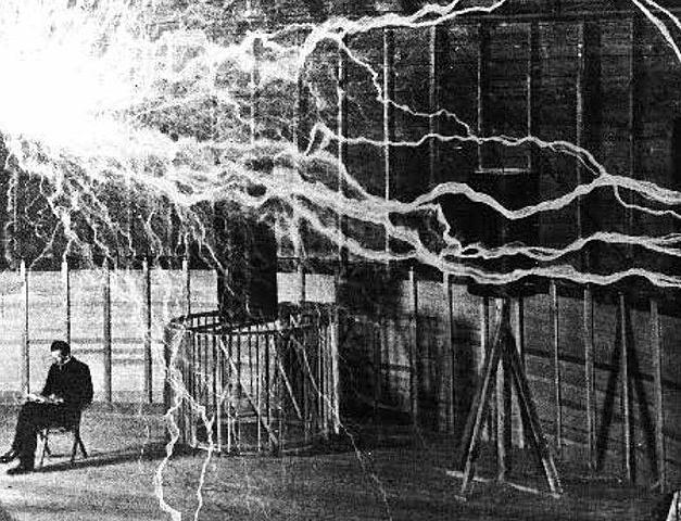 Un falso inicio de su Carrera Eléctrica