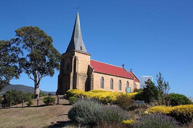 1821 Construction of first Catholic church at Richmond, Tasmania