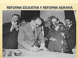 Echeverría: Reforma educativa y apertura democrática