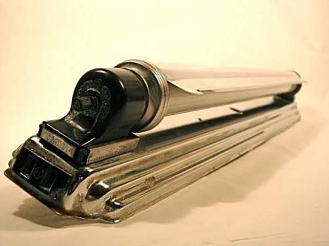 Fluorescent lighting