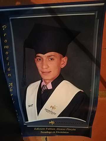 GRADUACION DEL TECNOLOGÍA EN MTTO ELECTRÓNICA E INSTRUMENTACIÓN