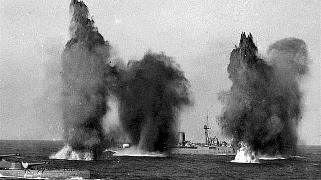 Bombardeo a la flota francesa