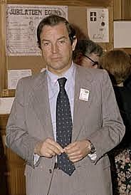 EAEn lehenengo hauteskunde autonomikoak: Garaikoetxea Lehendakaria aukeratu