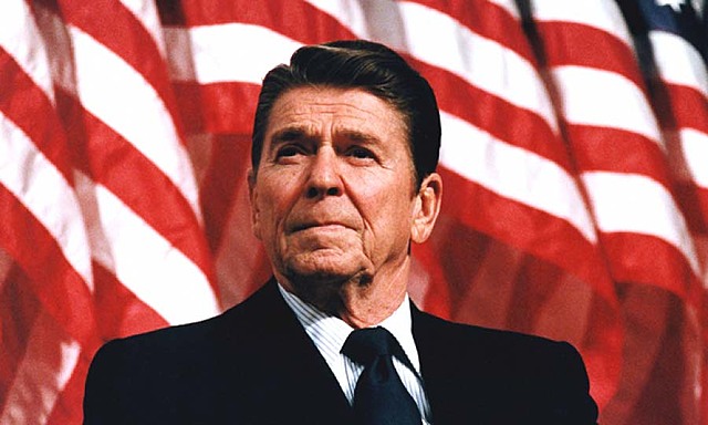 Ronald Wilson Reagan --> EUA  (1981-1989)