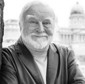 MIHÁLY CSÍKSZENTMIHÁLYI (1934-actualmente)