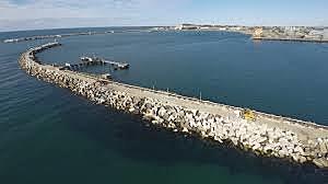 Concrete breakwater built at Shellharbour