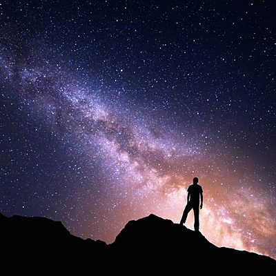 Timeline: El origen y evolución del universo.