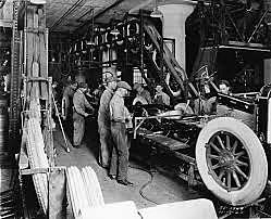 Henry Ford installs the first assembly line