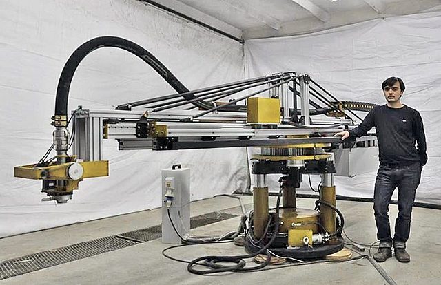 PRIMER SISTEMA CAPAZ DE CONSTRUIR EDIFICIOS